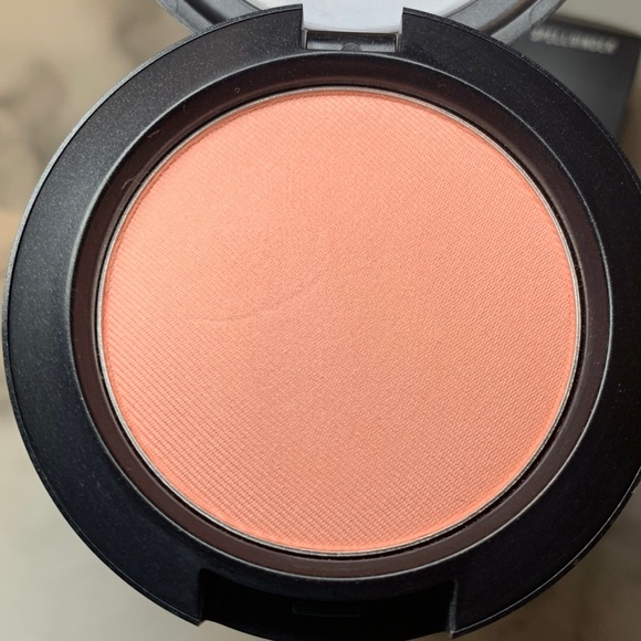Spellbinder (Faerie Whispers) MAC Powder Blush - Picture 4 of 14
